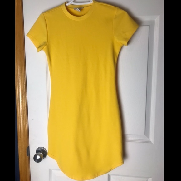 Dress - Picture 5 of 5